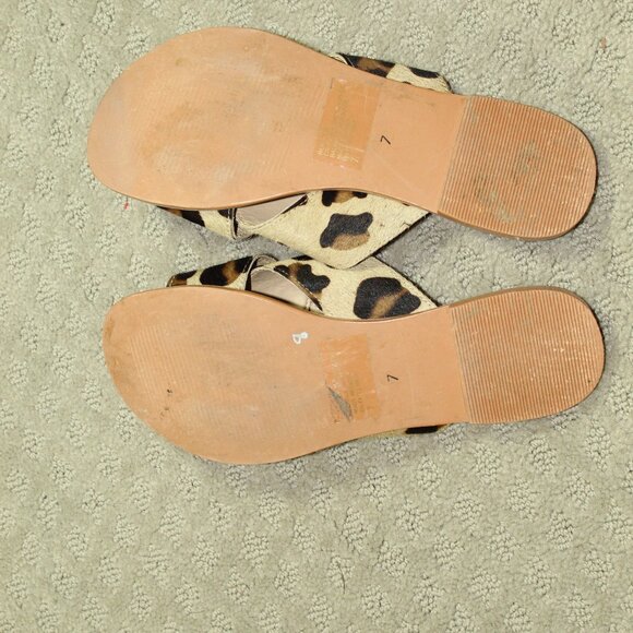 BC Women's 7 Calf Hair Cheetah Print Flat Slide Sandals EUC! - Picture 6 of 6